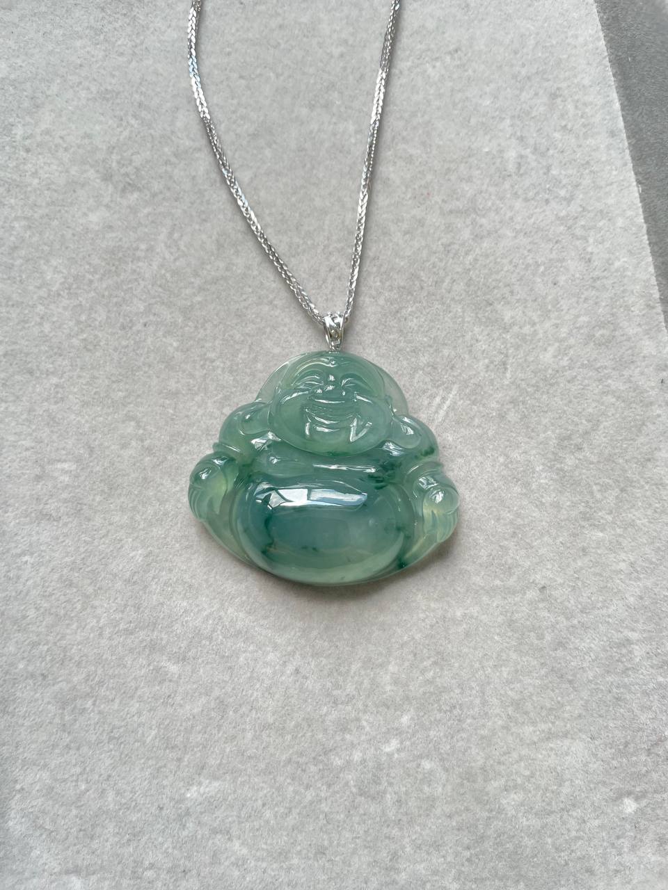 JBH227006 The Buddha in the Lake Jade Pendant