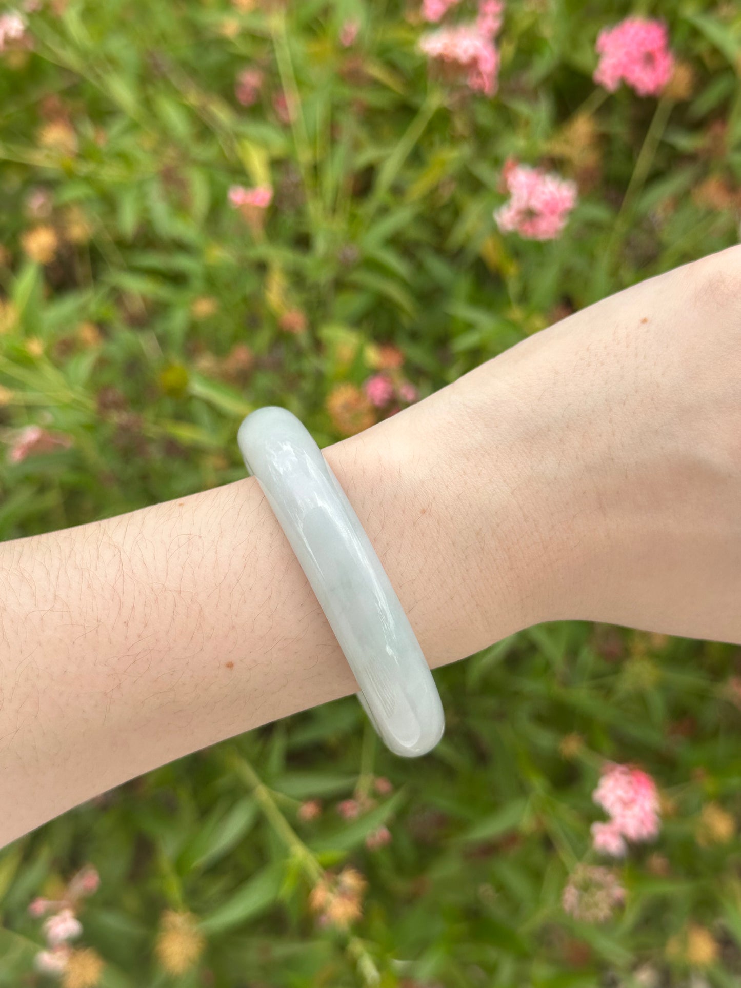 JBG25005 Spring Terrain | Light Green Jadeite Bangle