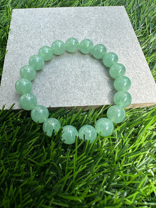 JBD2406 The Leaf’s Dewdrop | Icy bright green jadeite beads bracelet