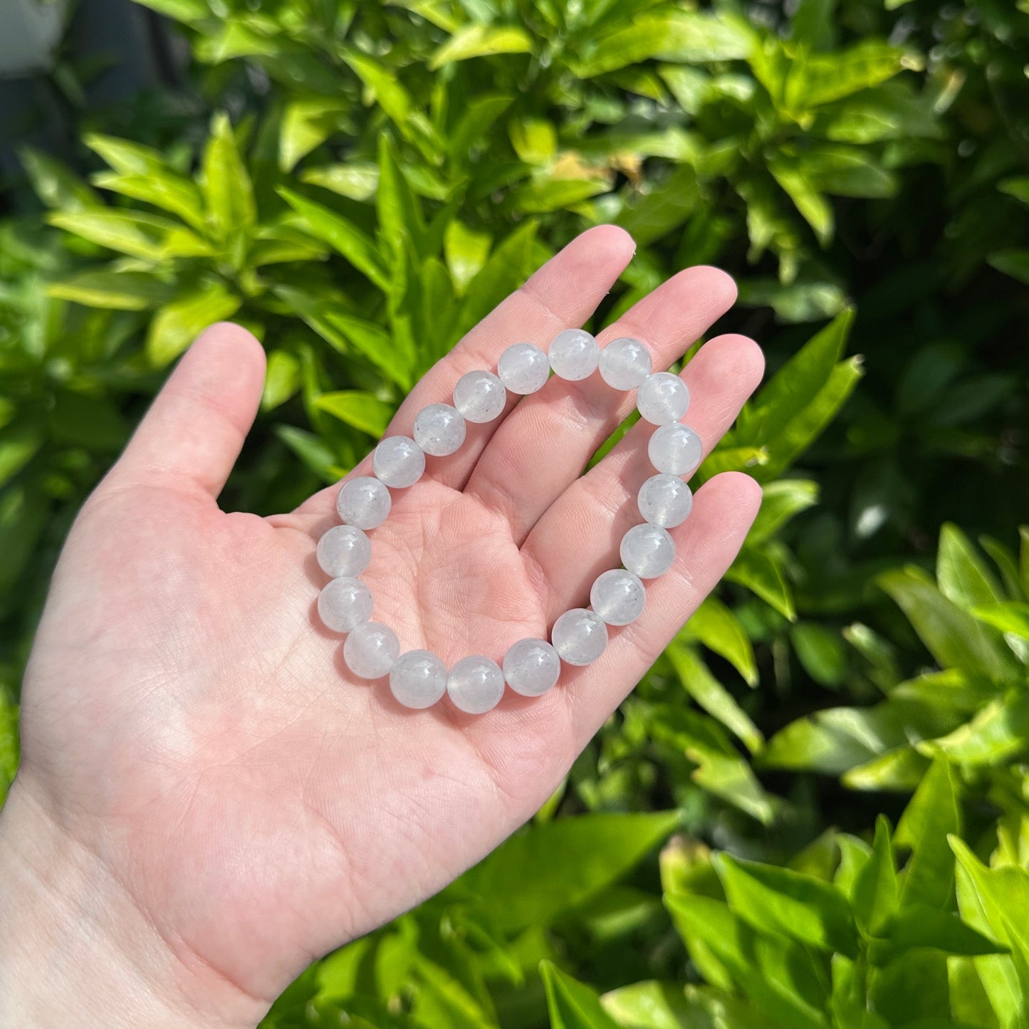 JBD2414 Black Shimmers | White Icy Jadeite with Wuji Black Specs Beads Bracelet