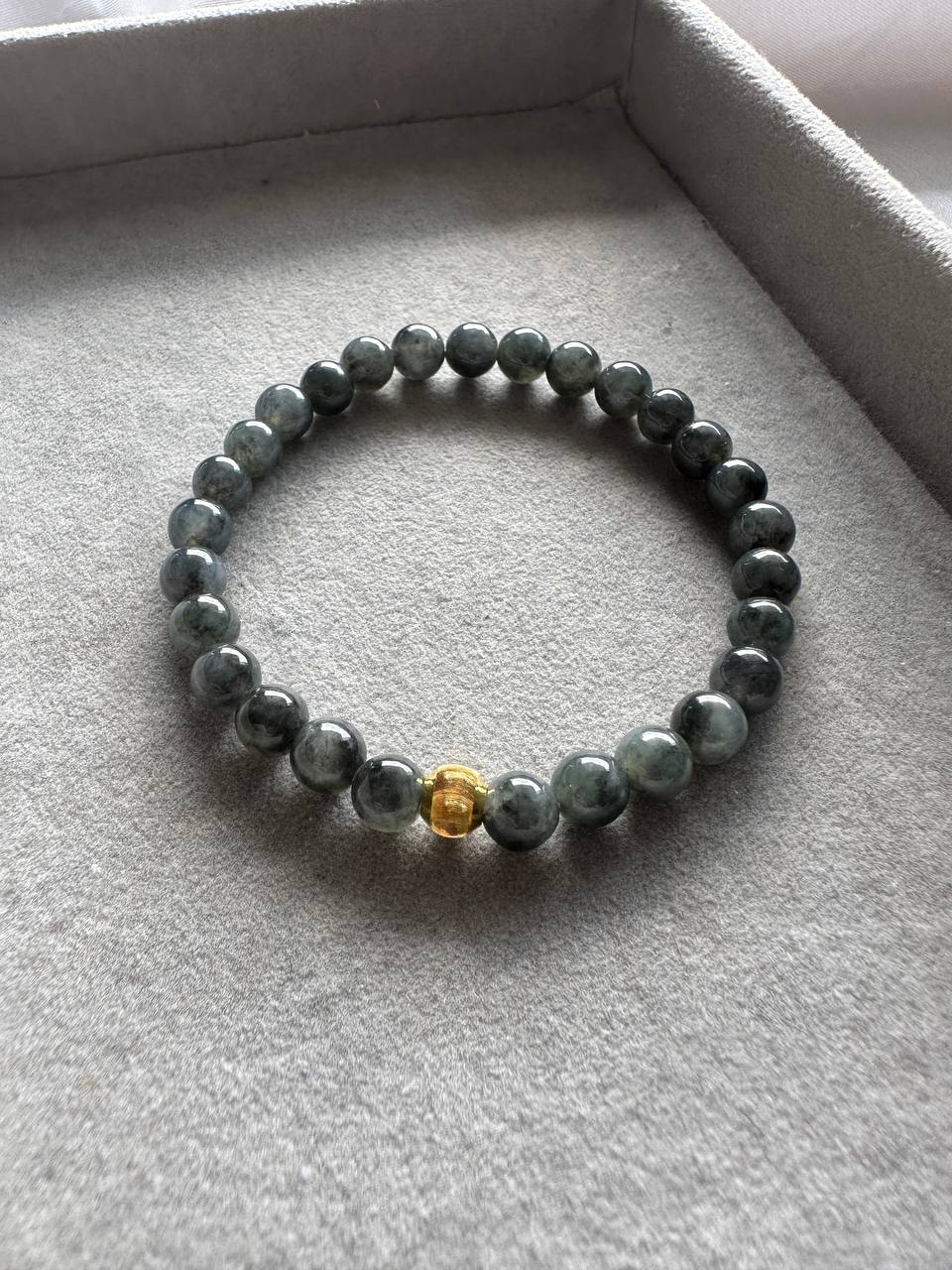 JBD228002 Black Ice and Gold | Icy Black Jadeite Jade Beads Bracelet with 18K Yellow Gold Bead