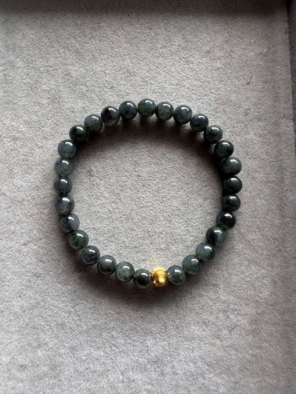 JBD228002 Black Ice and Gold | Icy Black Jadeite Jade Beads Bracelet with 18K Yellow Gold Bead