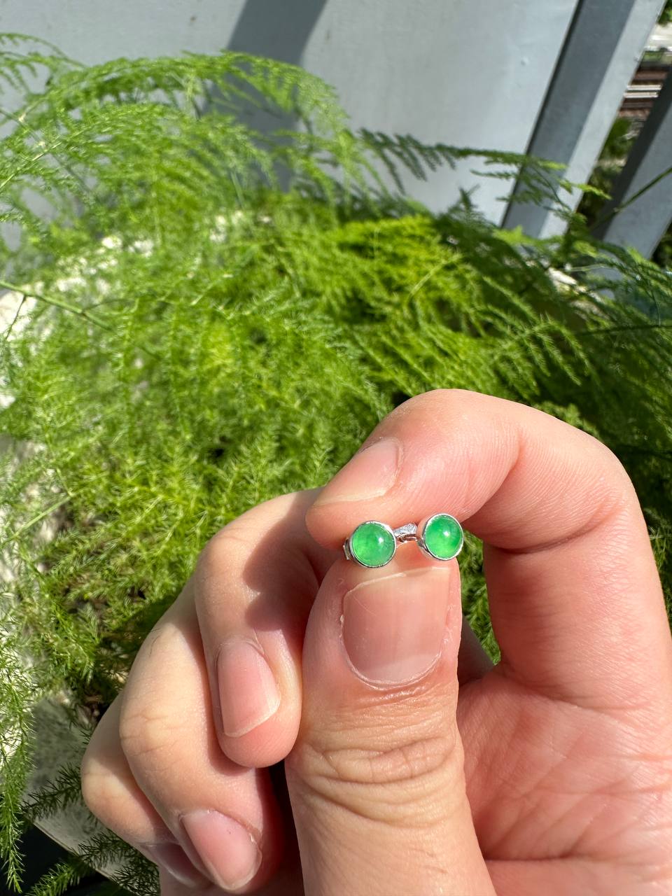 JO230010 The Northen Stars | Icy Sunny Green Jadeite Jade Earring Studs in 18K White Gold