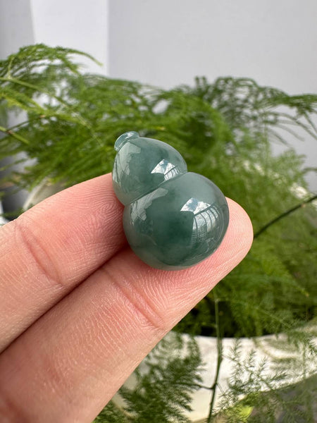 JH224001 A Dip in the Water | Lake Blue Water Burmese Jadeite Jade in Calabash Carving