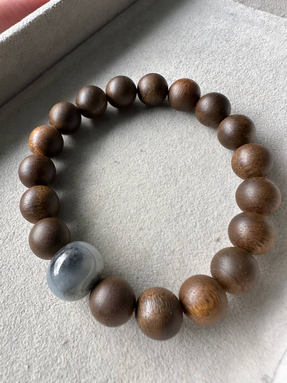 JBD2413 Enlightenment | Black Wuji Jadeite Abacus Bead in Nha Trang Agarwood Beads