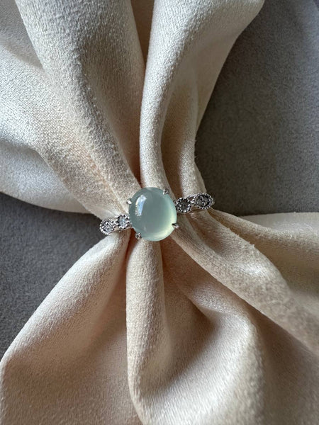 JO2503 Regalia | Green based Jadeite Cabochon in 18K White Gold and Natural Diamonds HK12.5 | US 2.5