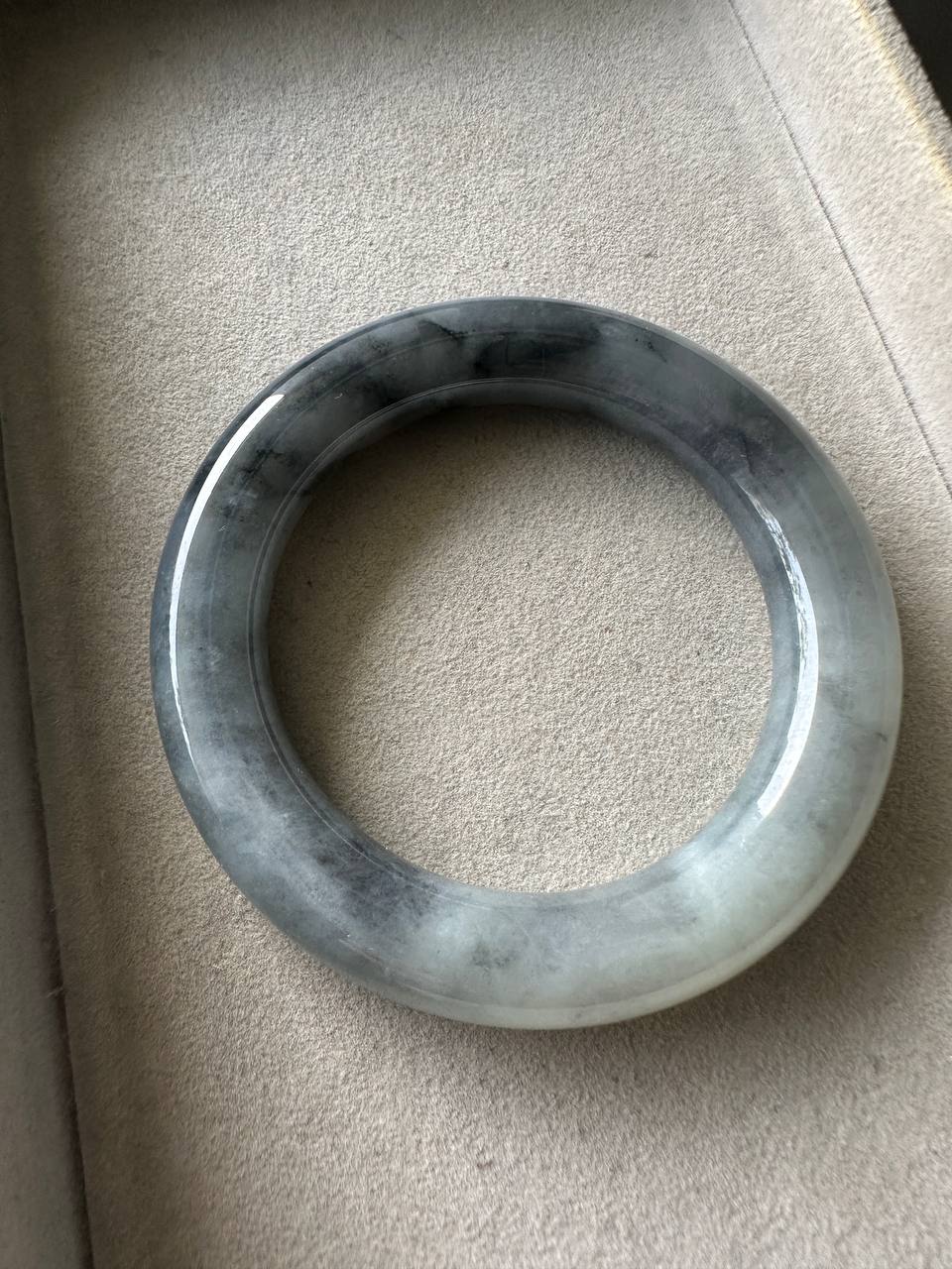 JBG25004 The Third Calligraphy | Smoky Black Wuji Jadeite Round Bangle Size 55