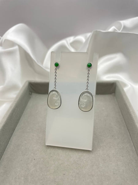 JO224005 The Icy Snowdrop Ruyi Jade Earrings