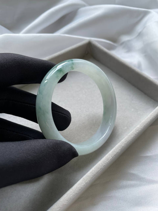 JBG223017 The Great Serenity Jade Bangle Size 58.0