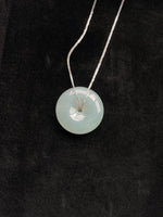 JPA224010 The Moon in the Lake Jade Donut