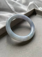 JBG223008 The Mystic Lavender Jade Bangle