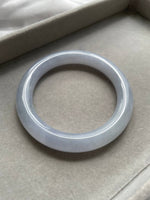JBG223009 The Lavendar Moon Jade Bangle