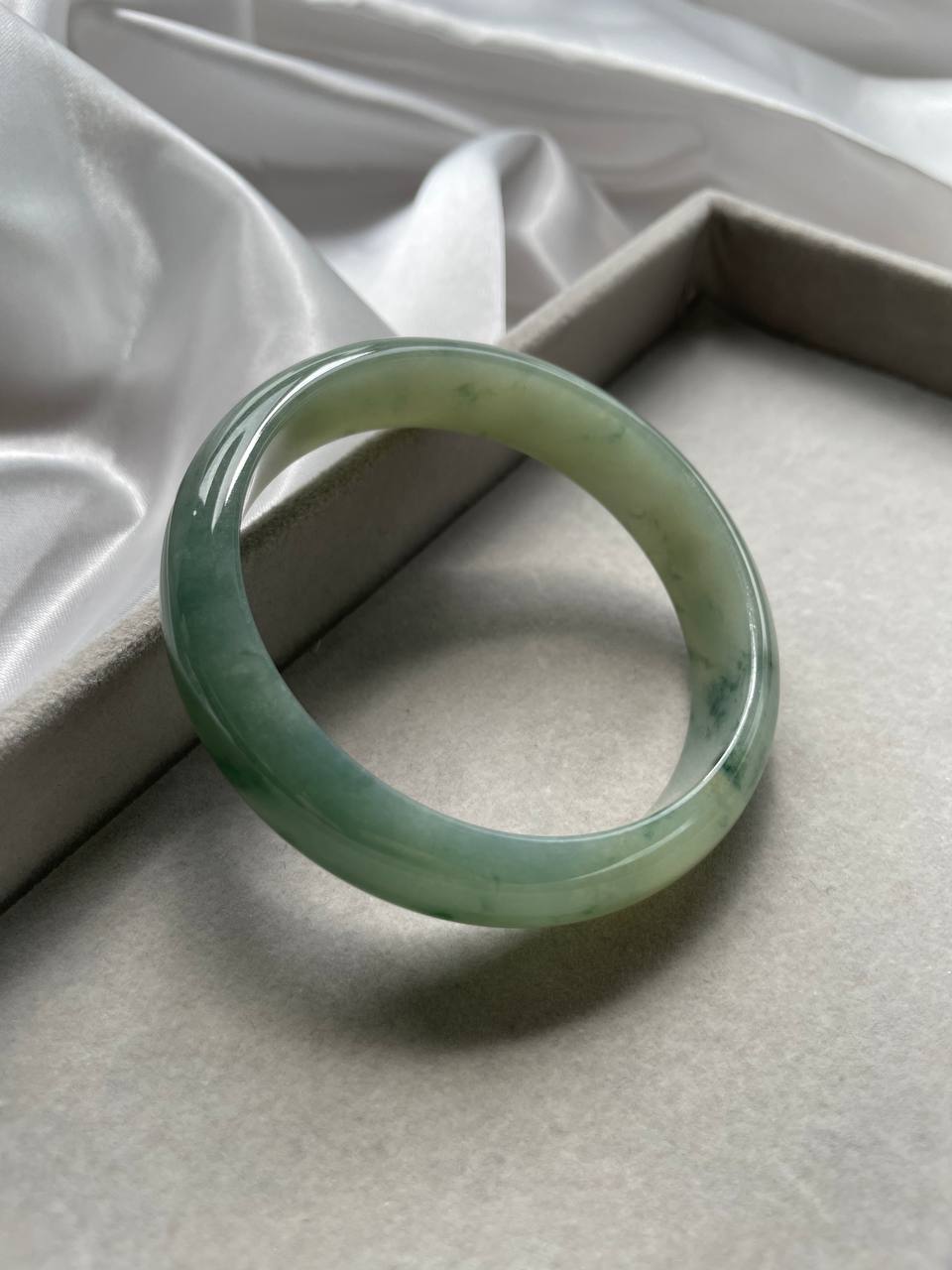 JBG223012 The Aged Olive Green Jade Bangle Size 56.8