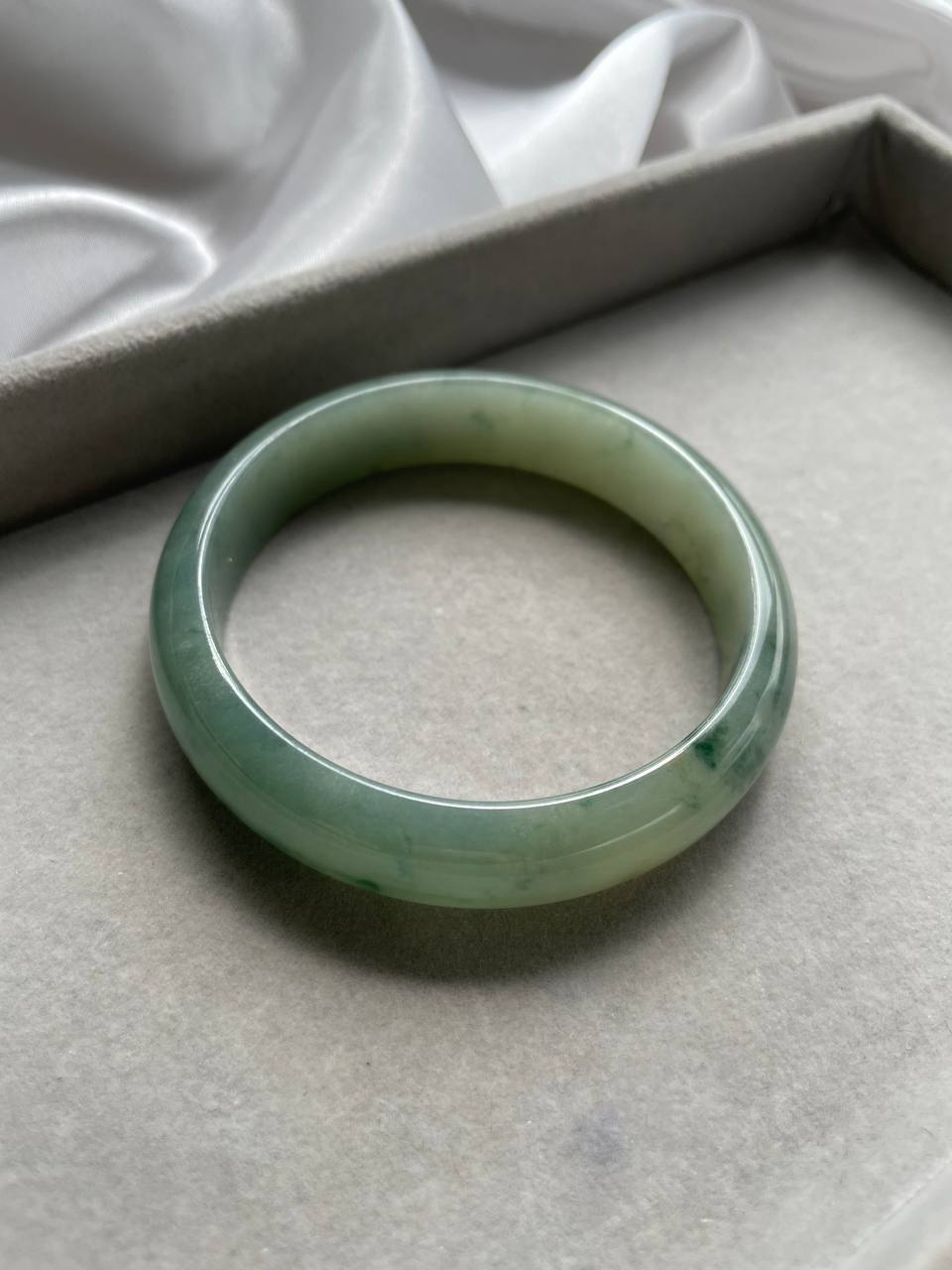 JBG223012 The Aged Olive Green Jade Bangle Size 56.8