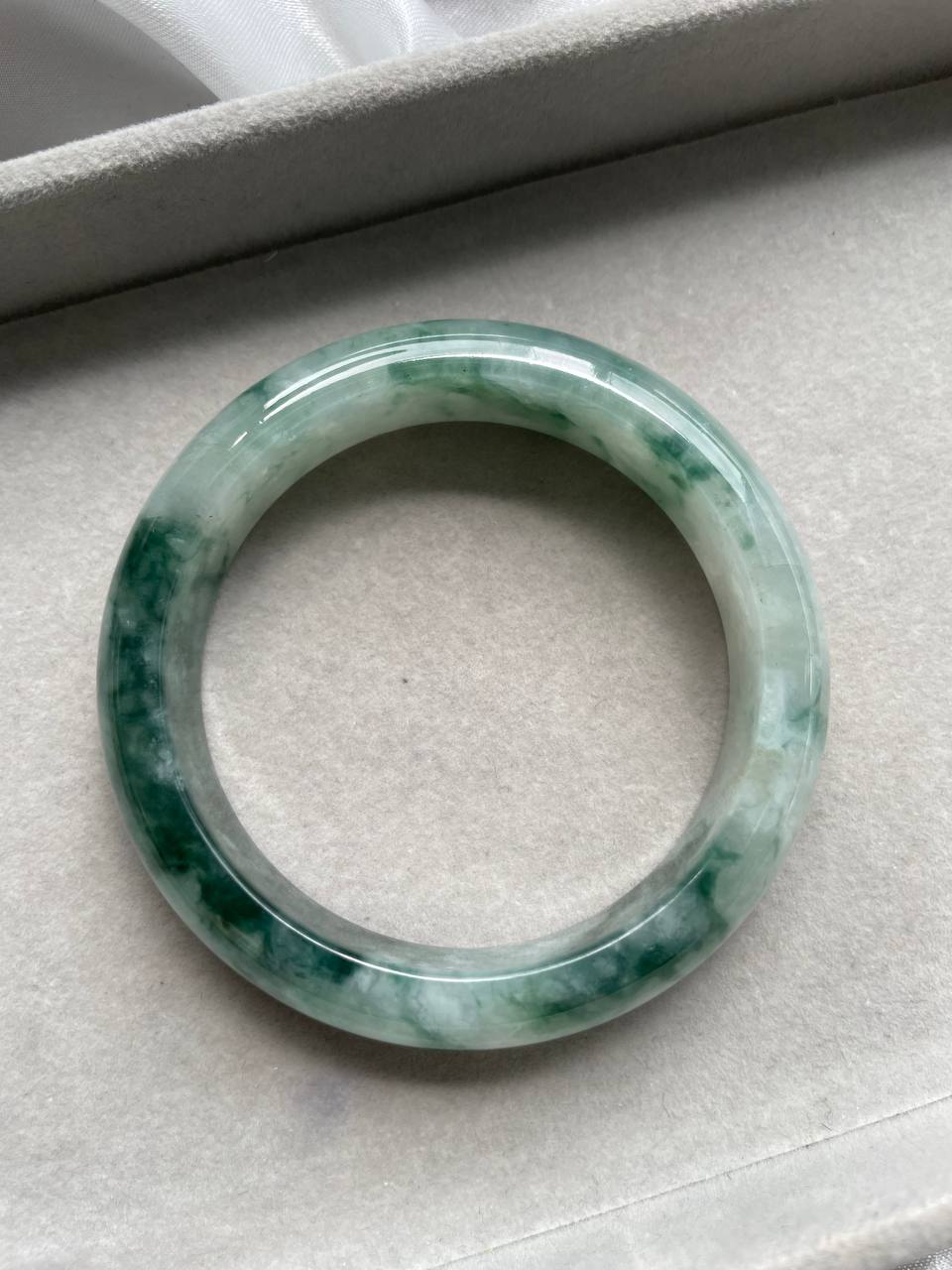 JBG223013 The Great Marbling Bangle Size 57.2