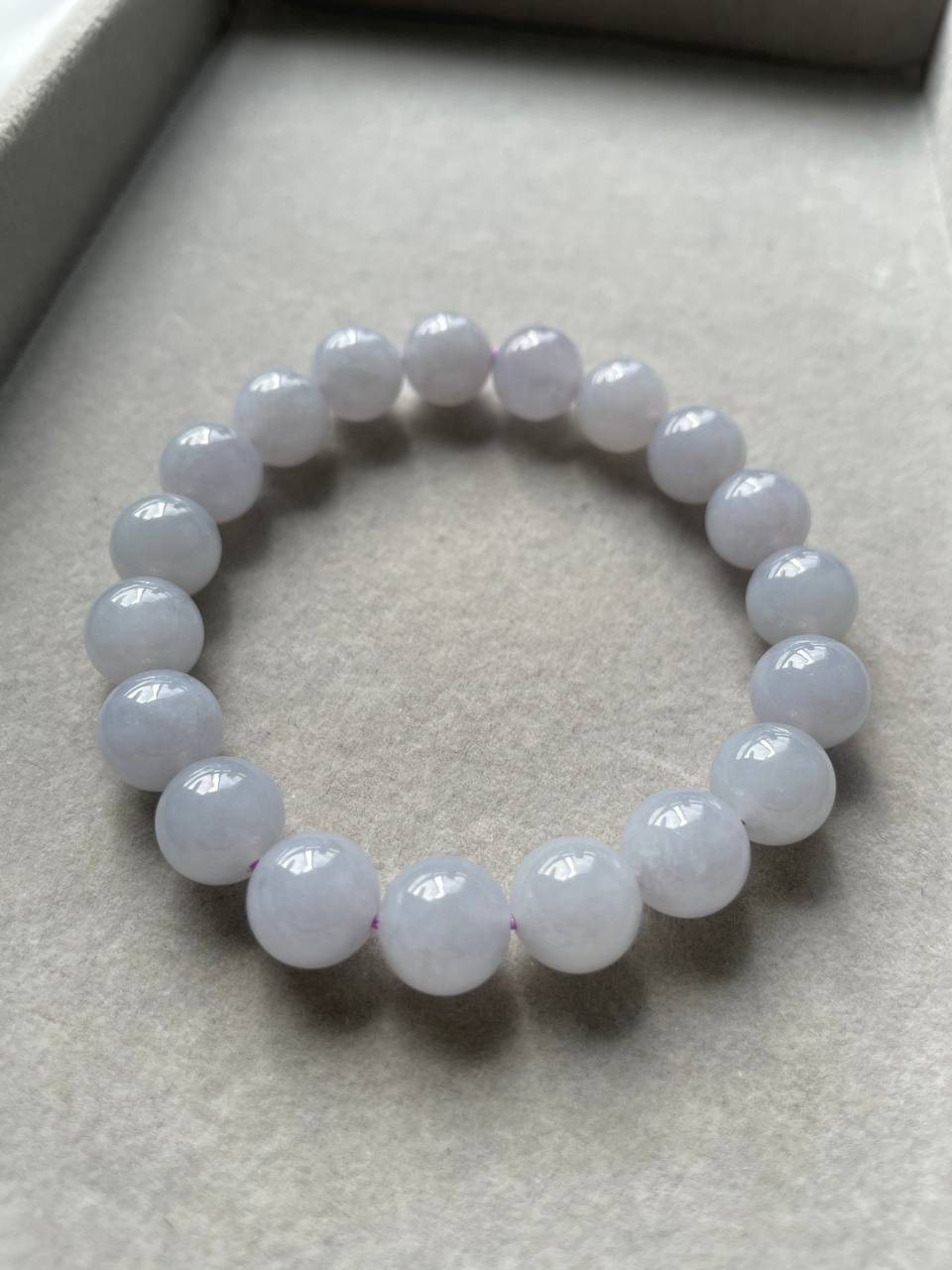 JBD223008 The Pale Lavender Jadeite Jade Beads Bracelet