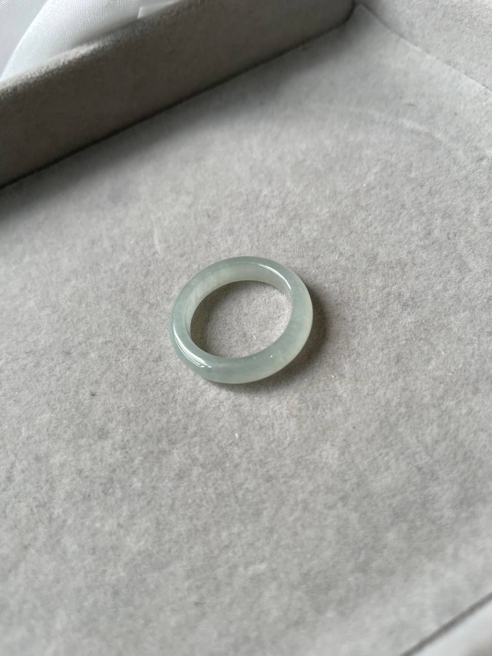 JO227017 Icy Falling Snow Jadeite Jade Ring | HK14 | US6.5