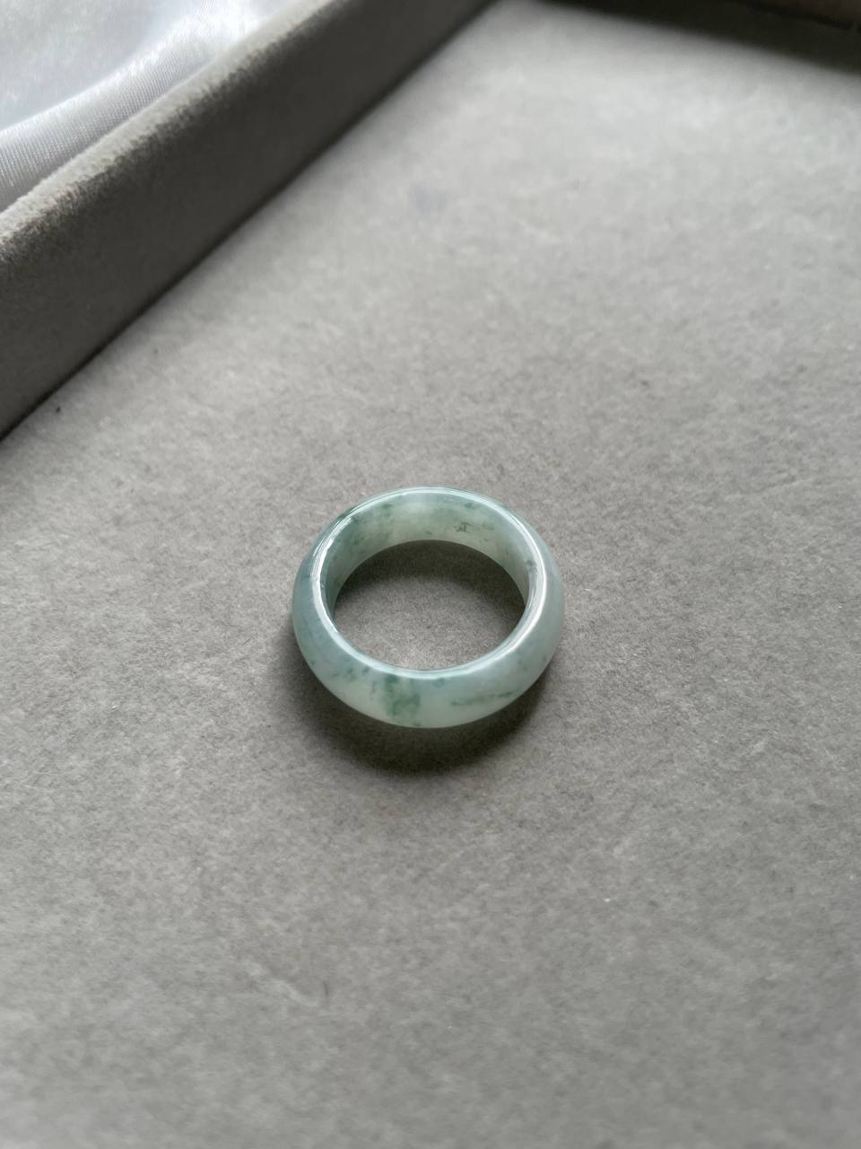 JO227019 Milky Jadeite Ring with Green Floating Flowers | HK17 | US7.5