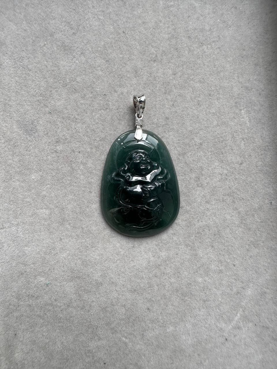 JBH227002 A Shower of Happiness | Buddha Jadeite Pendant