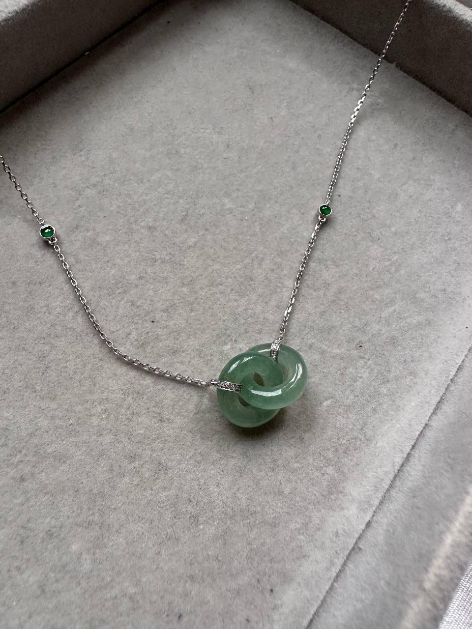 JO227035 The Loops of Love II | Double Loop Jadeite Love Necklace in 18K White Gold